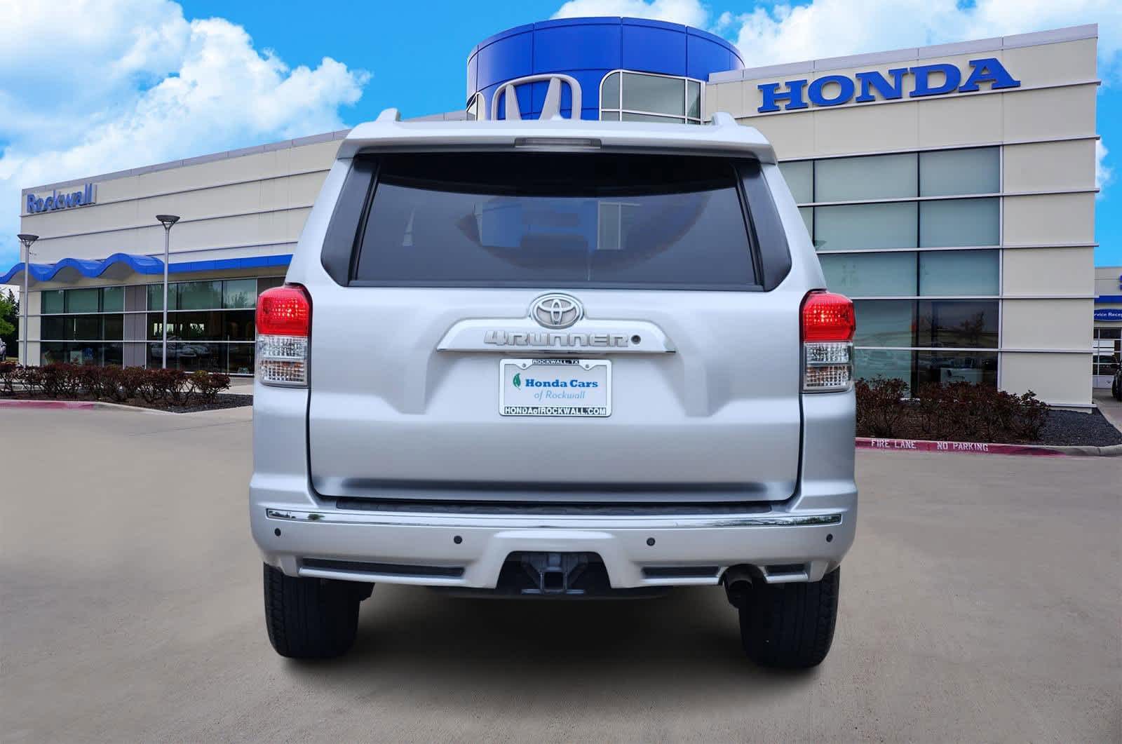 Thumbnail: 2013 Toyota 4Runner - 5