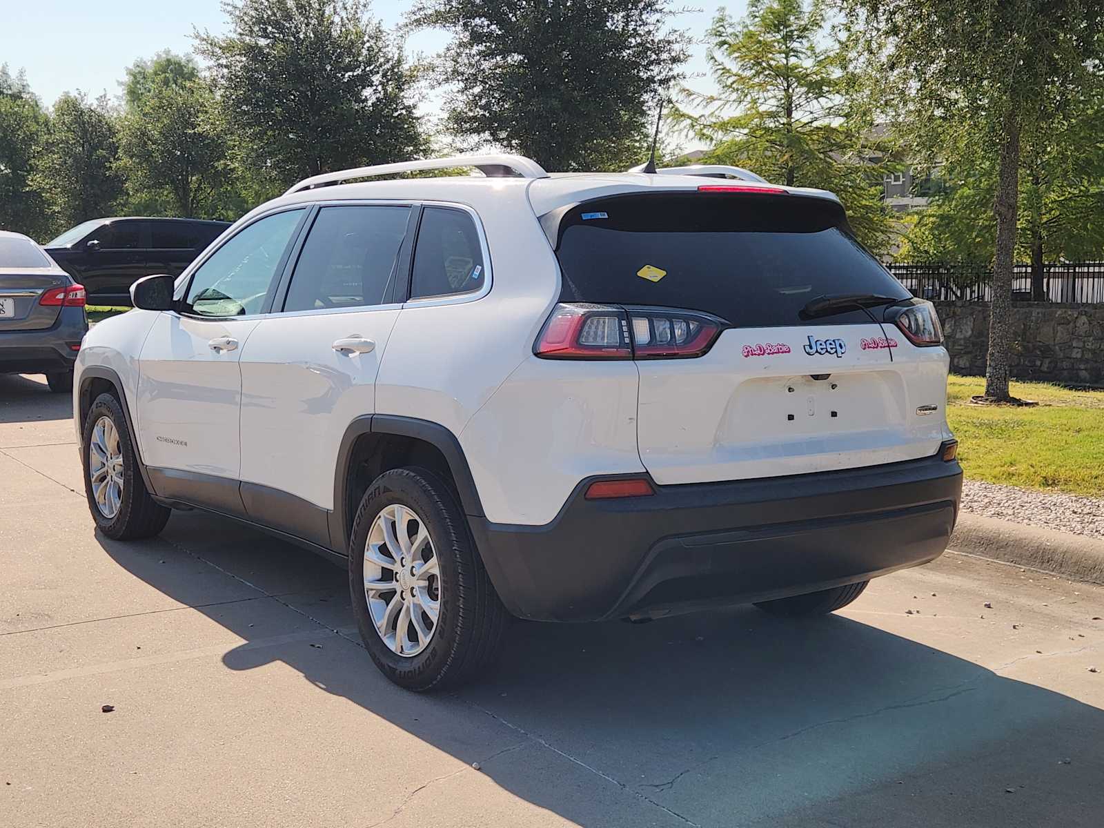 Thumbnail: 2019 Jeep Cherokee - 6