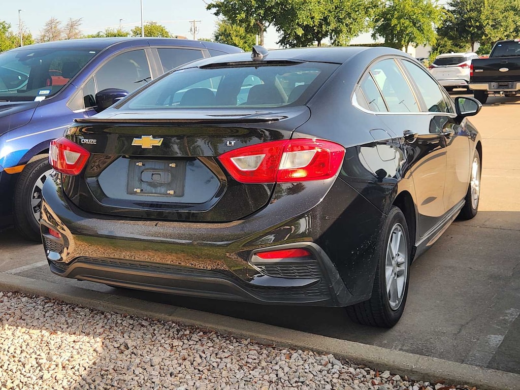 Used 2016 Chevrolet Cruze LT Manual Sedan