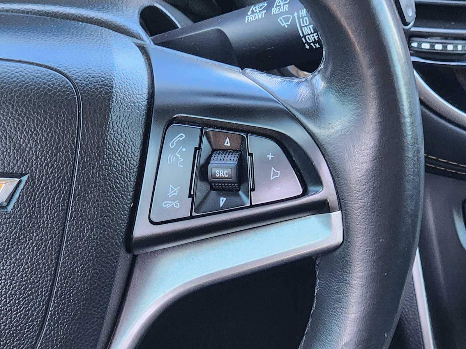 Thumbnail: 2020 Chevrolet Trax - 32