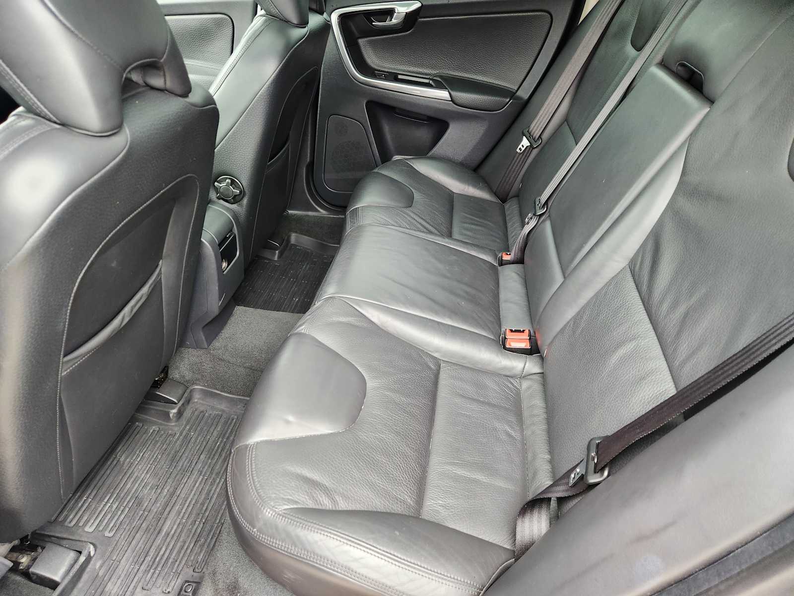 2014 Volvo XC60 T6 9