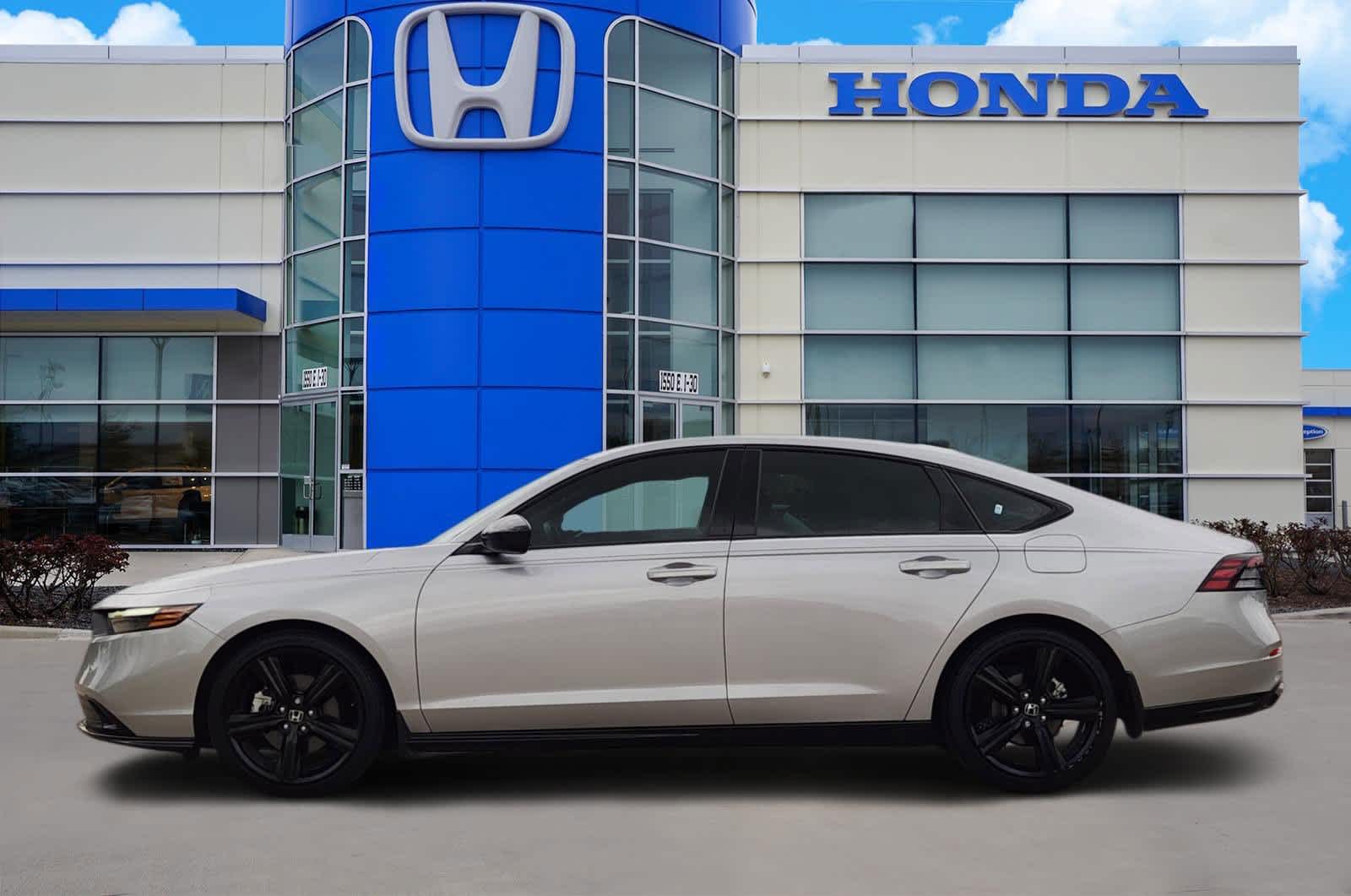 Thumbnail: 2023 Honda Accord - 3