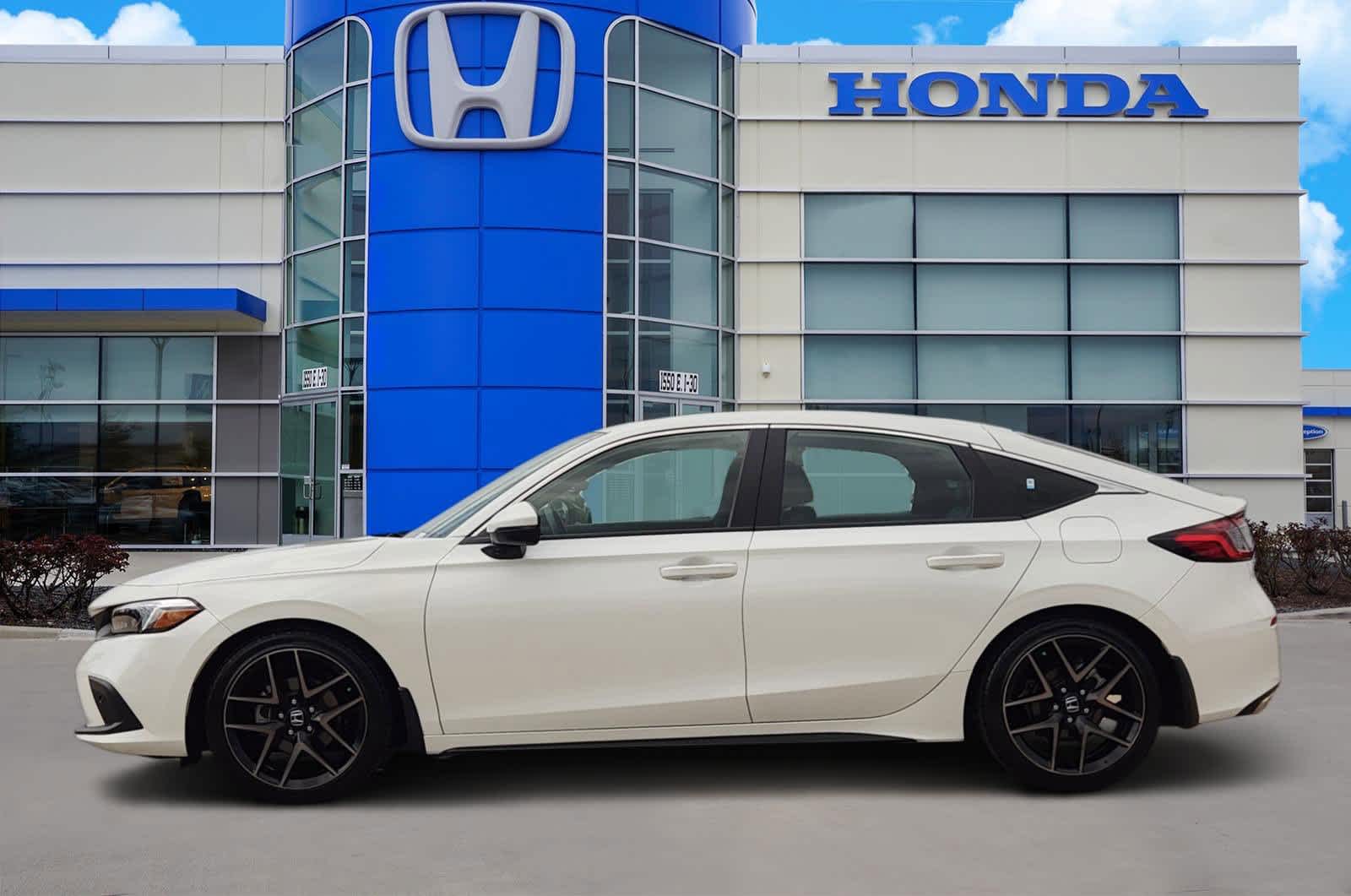 Thumbnail: 2024 Honda Civic - 3