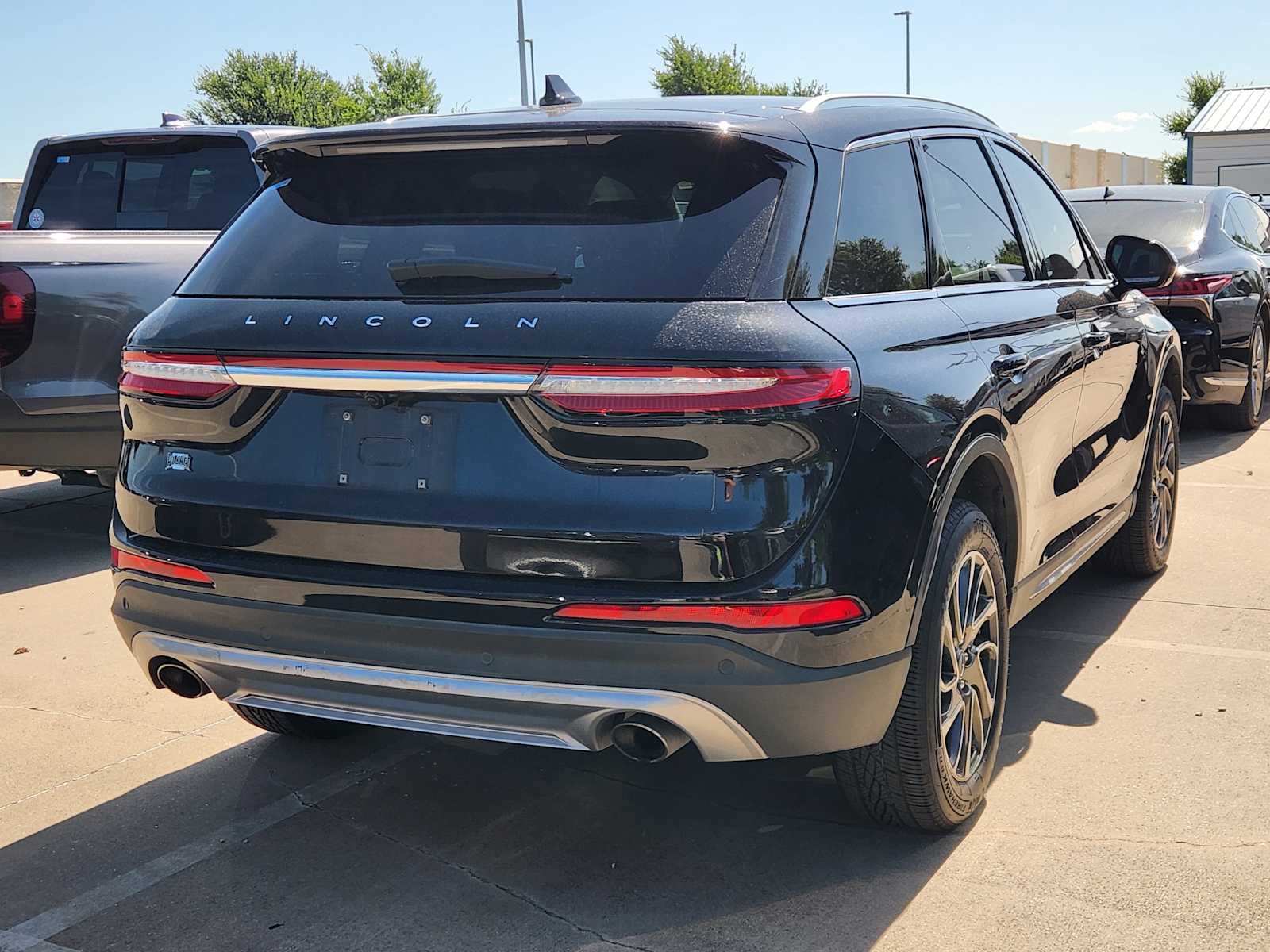 Thumbnail: 2020 Lincoln Corsair - 4