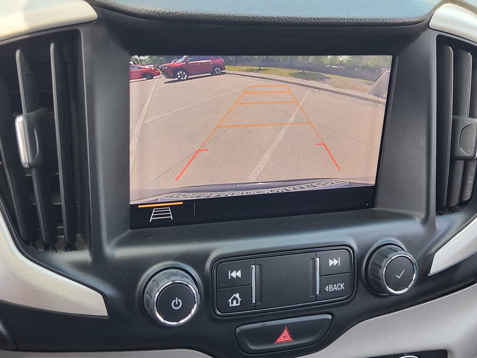 Thumbnail: 2020 GMC Terrain - 24