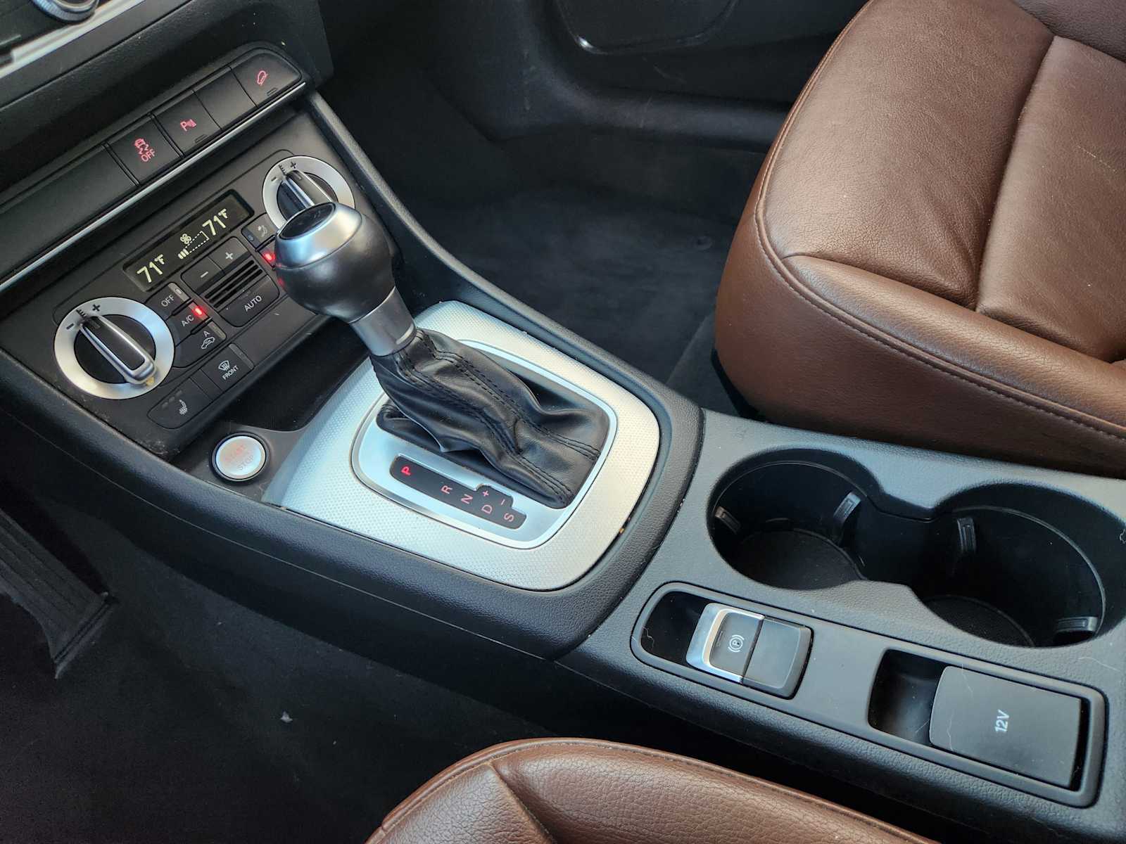 Thumbnail: 2015 Audi Q3 - 17