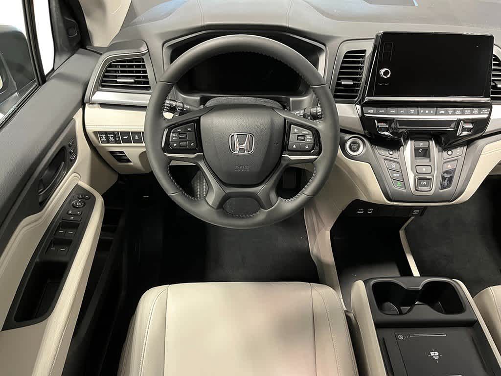 Thumbnail: 2026 Honda Odyssey - 16