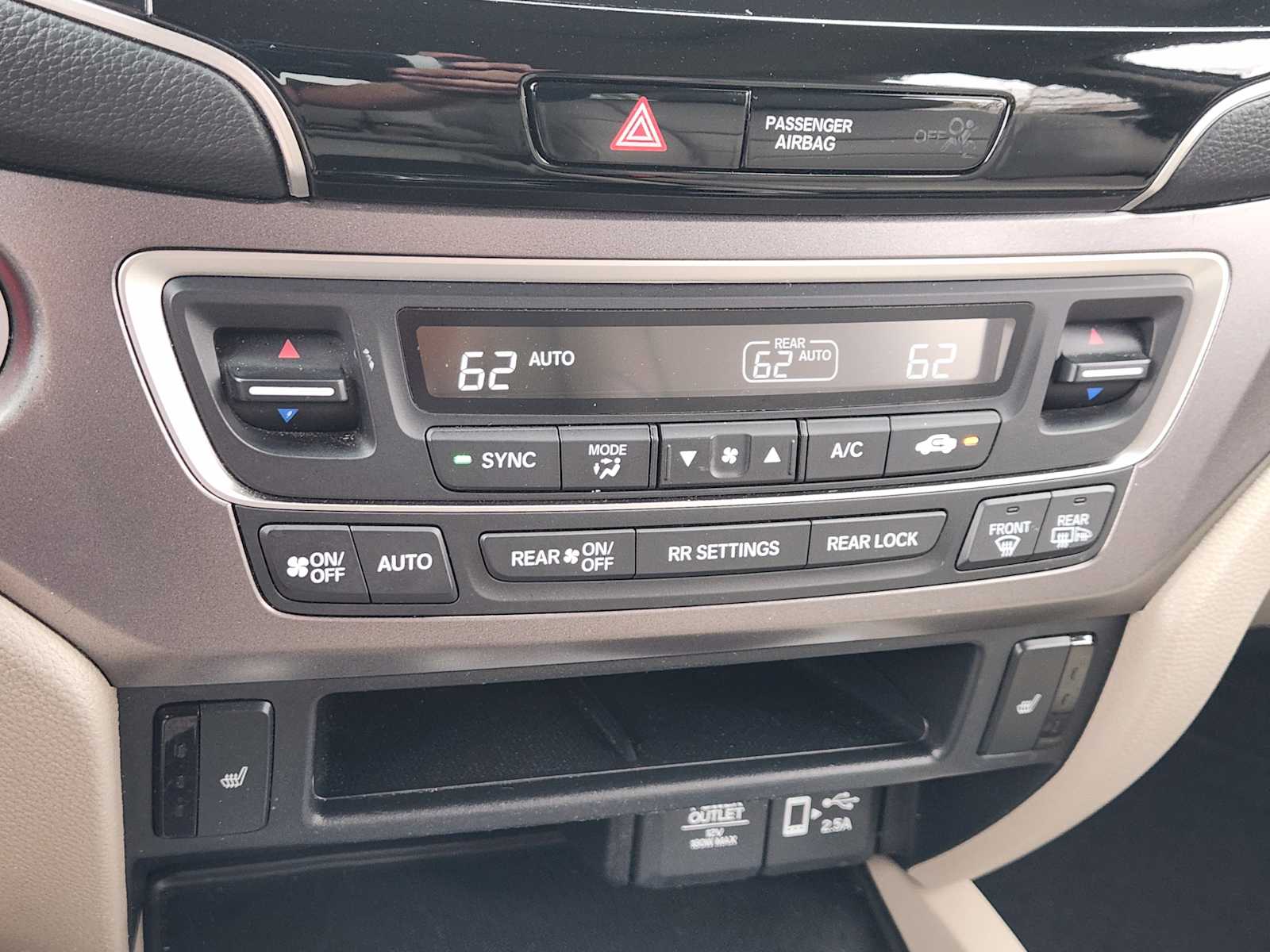 Thumbnail: 2021 Honda Pilot - 27