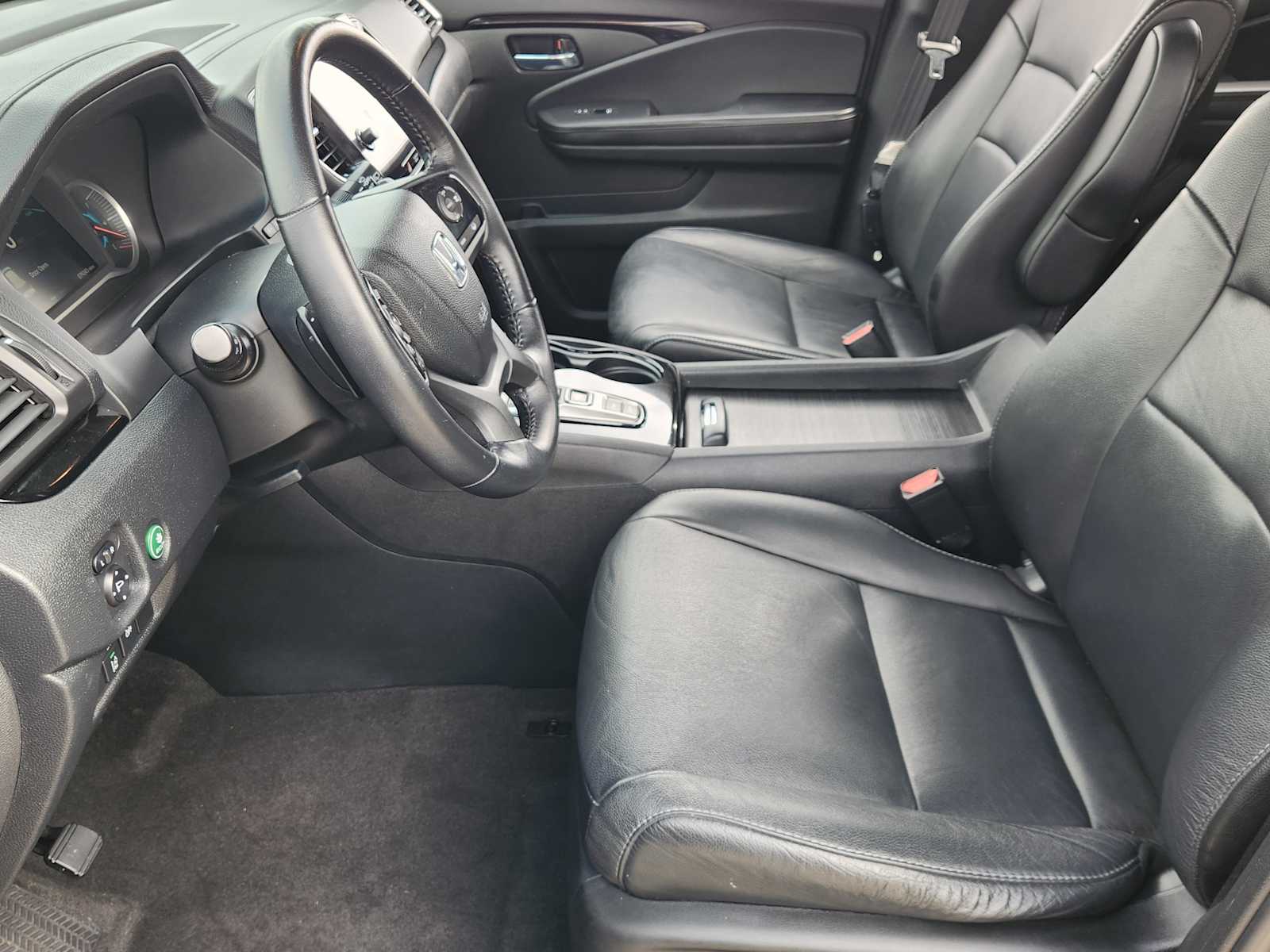 Thumbnail: 2020 Honda Pilot - 11