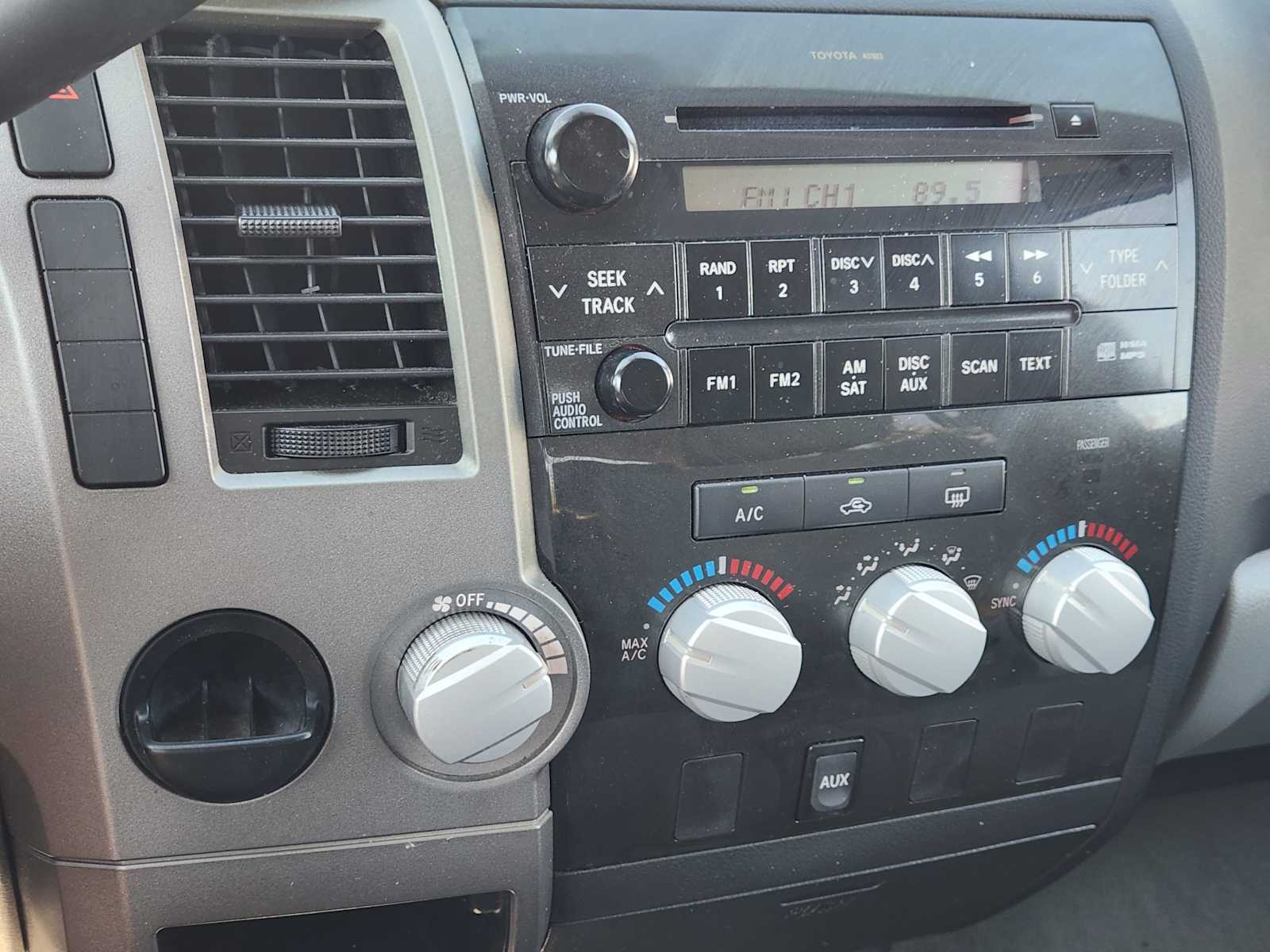 Thumbnail: 2011 Toyota Tundra - 16