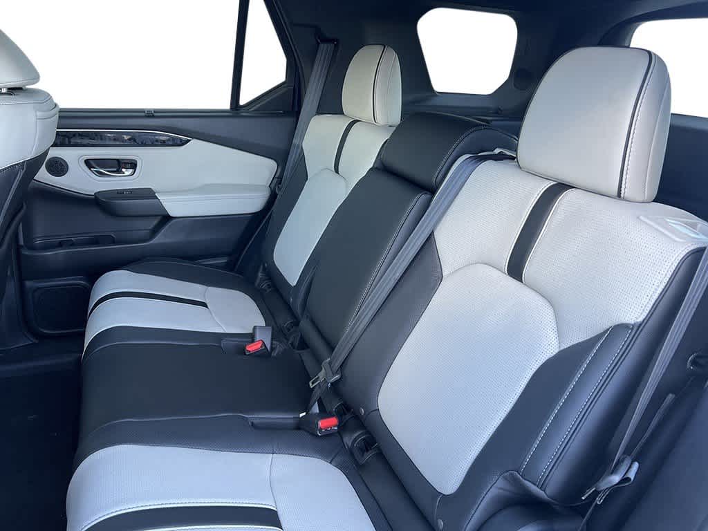 Thumbnail: 2026 Honda Passport - 24