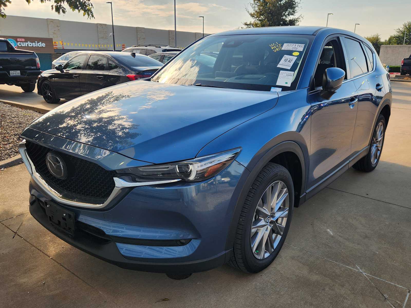 Thumbnail: 2020 Mazda CX-5 - 1