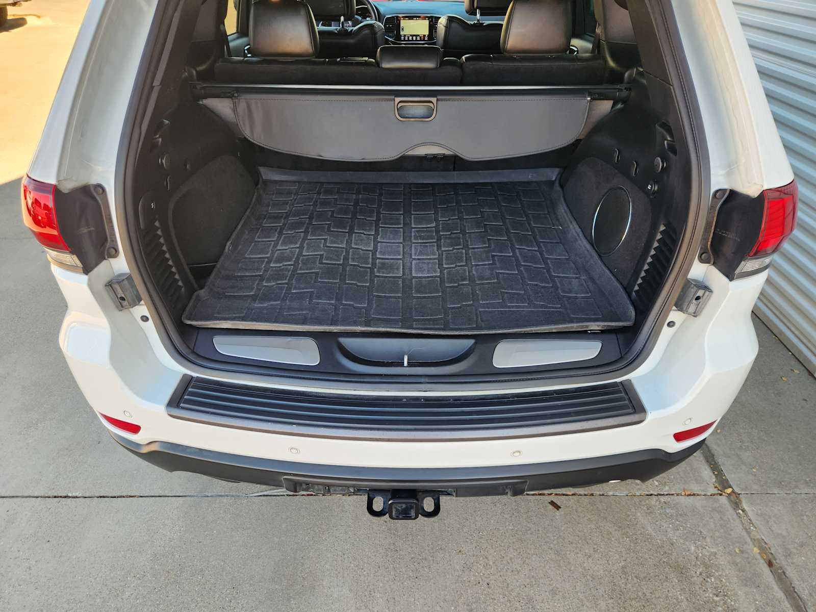 Thumbnail: 2019 Jeep Grand Cherokee - 19