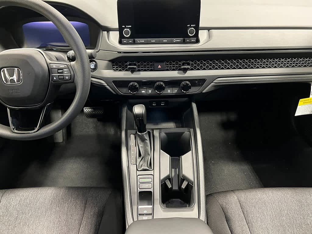 Thumbnail: 2025 Honda Accord - 16