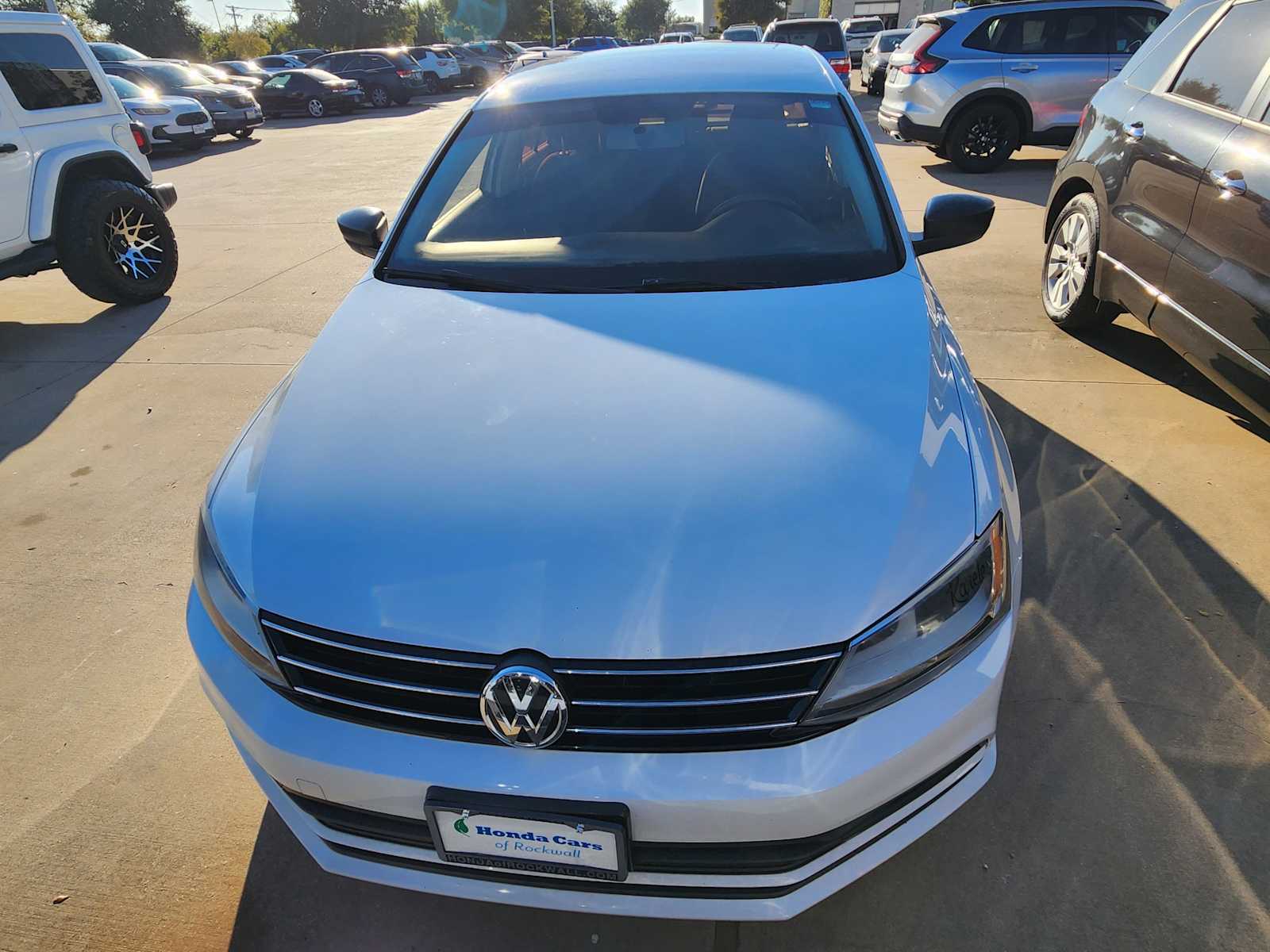 Thumbnail: 2015 Volkswagen Jetta - 2