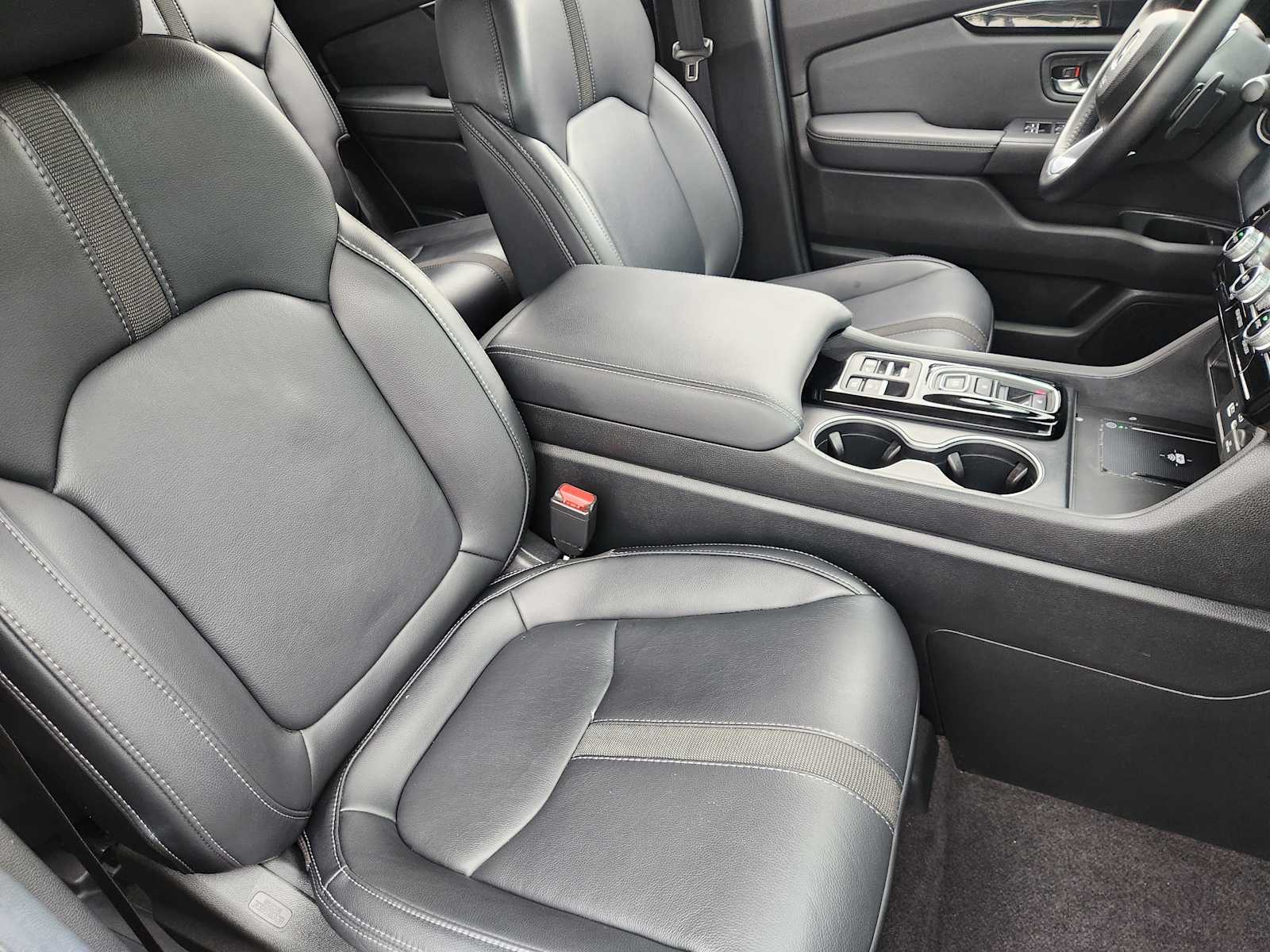 Thumbnail: 2024 Honda Pilot - 14