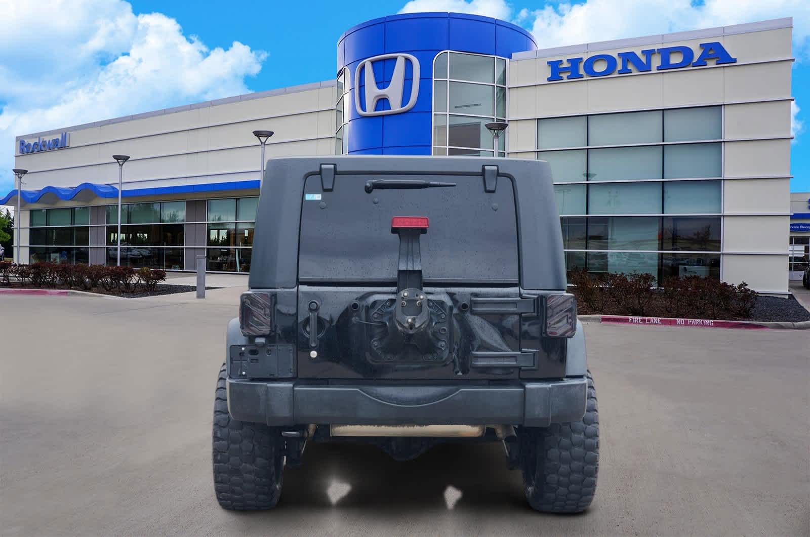 Thumbnail: 2013 Jeep Wrangler - 5