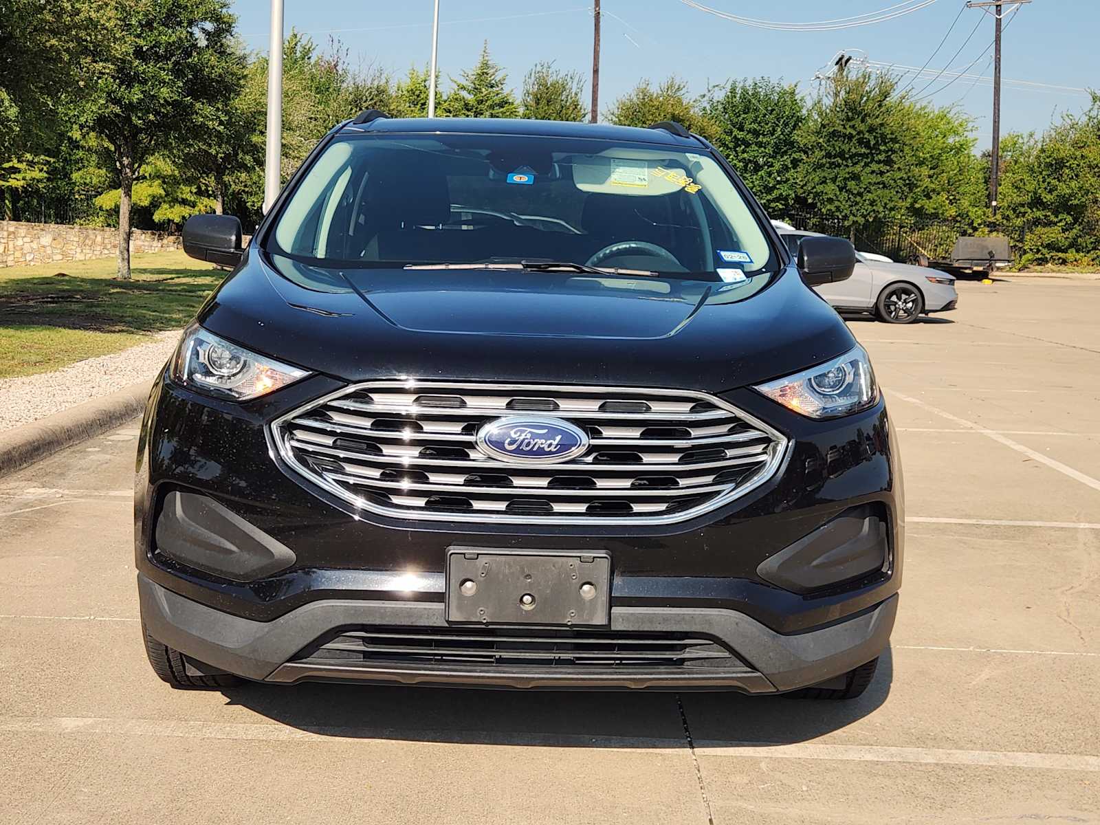 Thumbnail: 2021 Ford Edge - 2