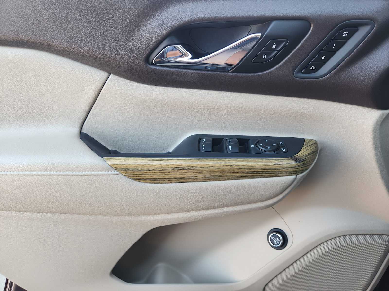 Thumbnail: 2018 GMC Acadia - 30