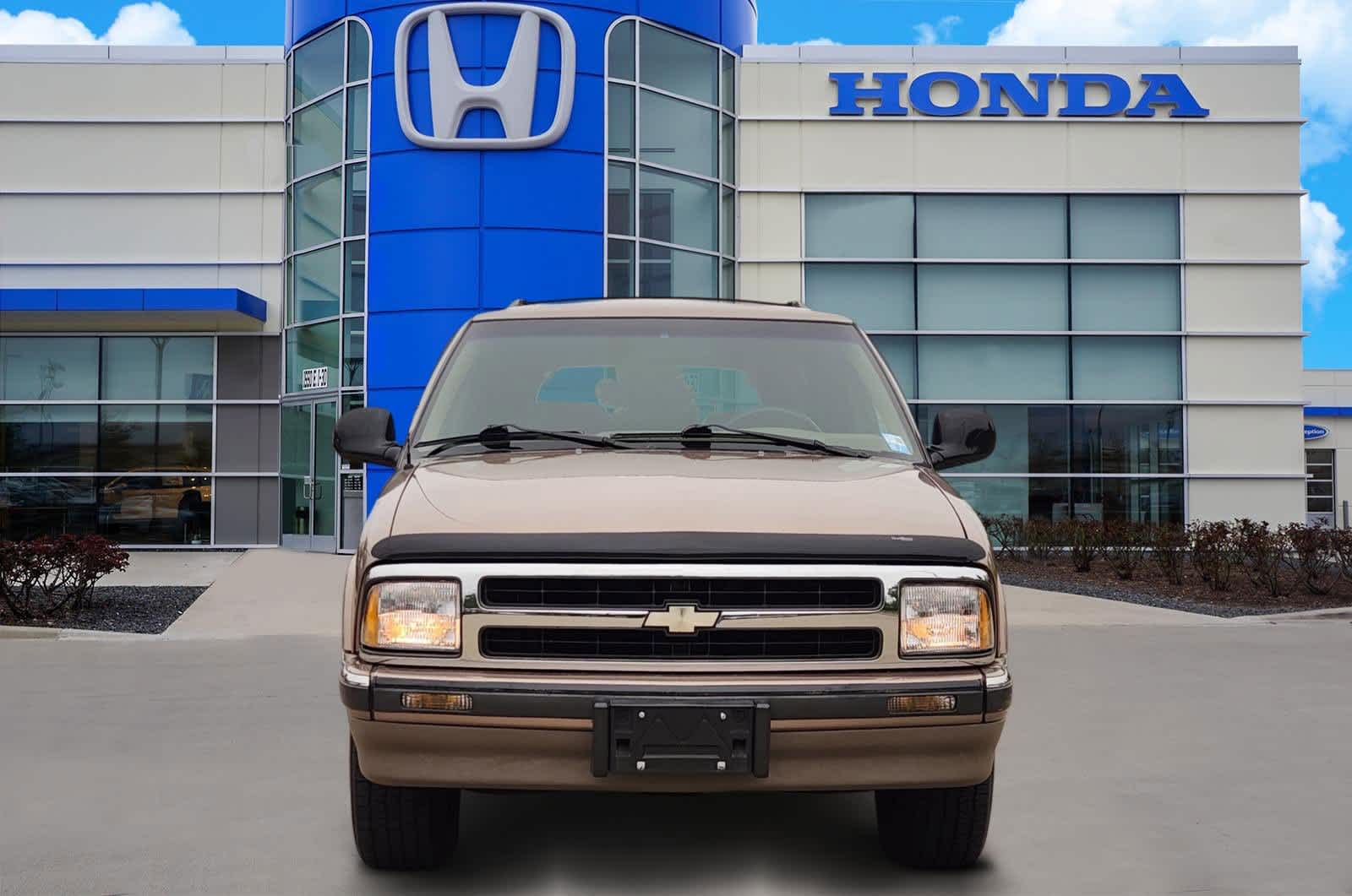Thumbnail: 1997 Chevrolet Blazer - 5