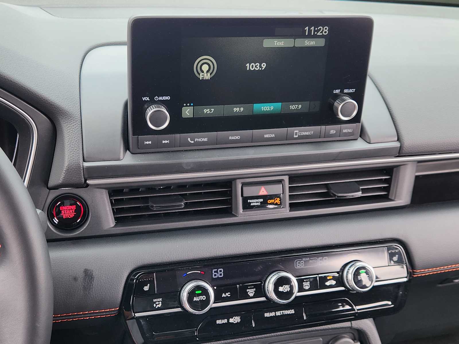 Thumbnail: 2025 Honda Pilot - 18