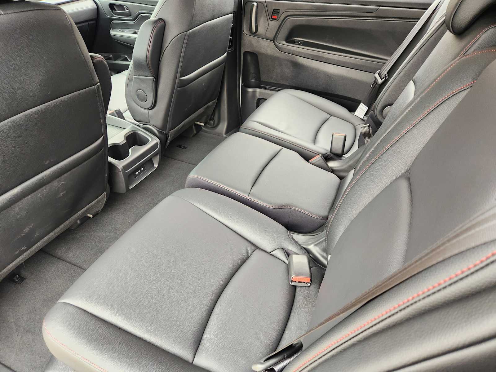 Thumbnail: 2026 Honda Odyssey - 12