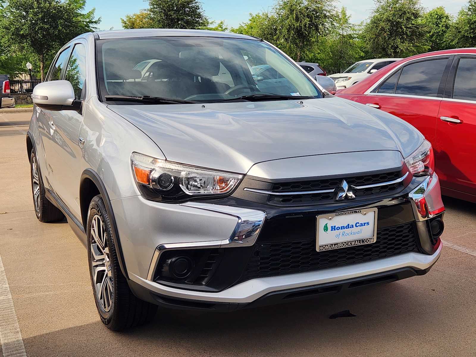 Thumbnail: 2018 Mitsubishi Outlander Sport - 3