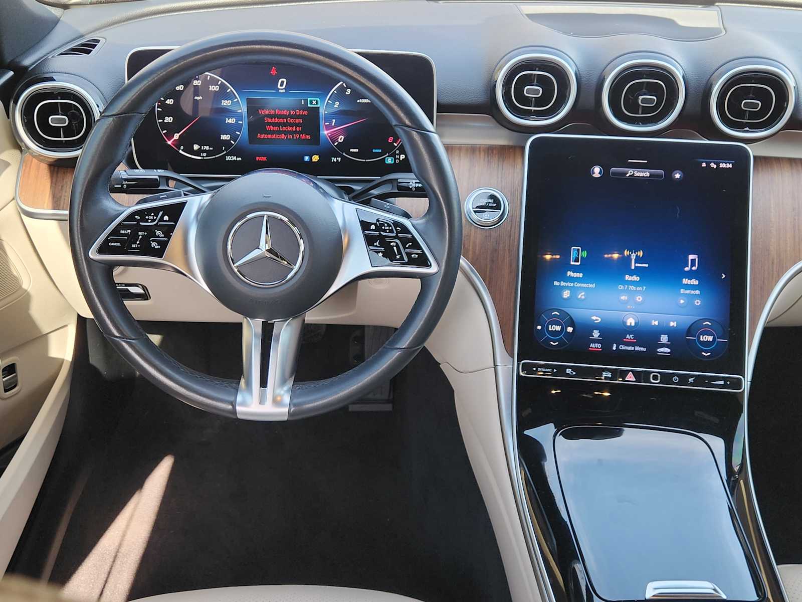 Thumbnail: 2024 Mercedes-Benz C-Class - 15