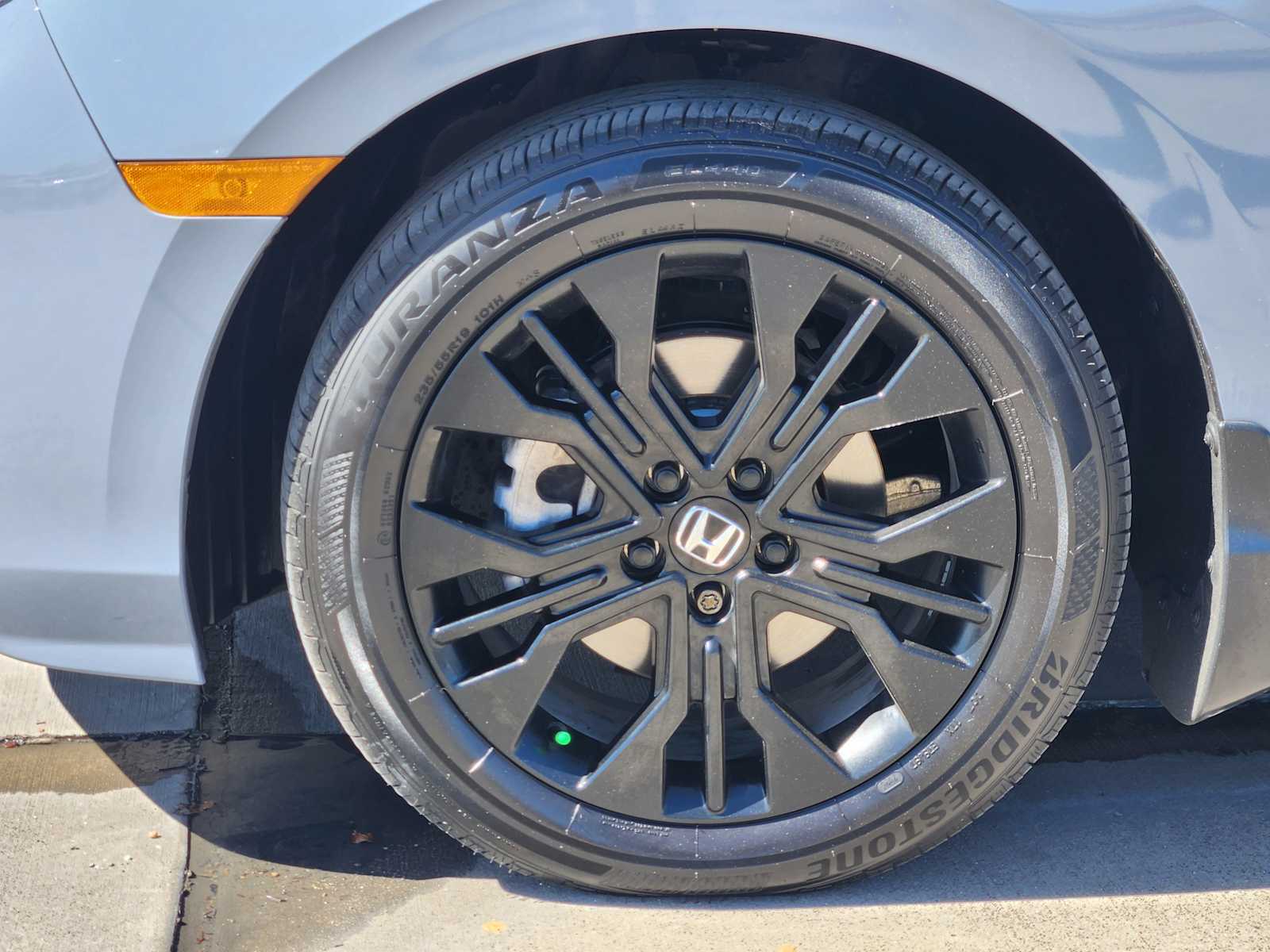 Thumbnail: 2026 Honda Odyssey - 23