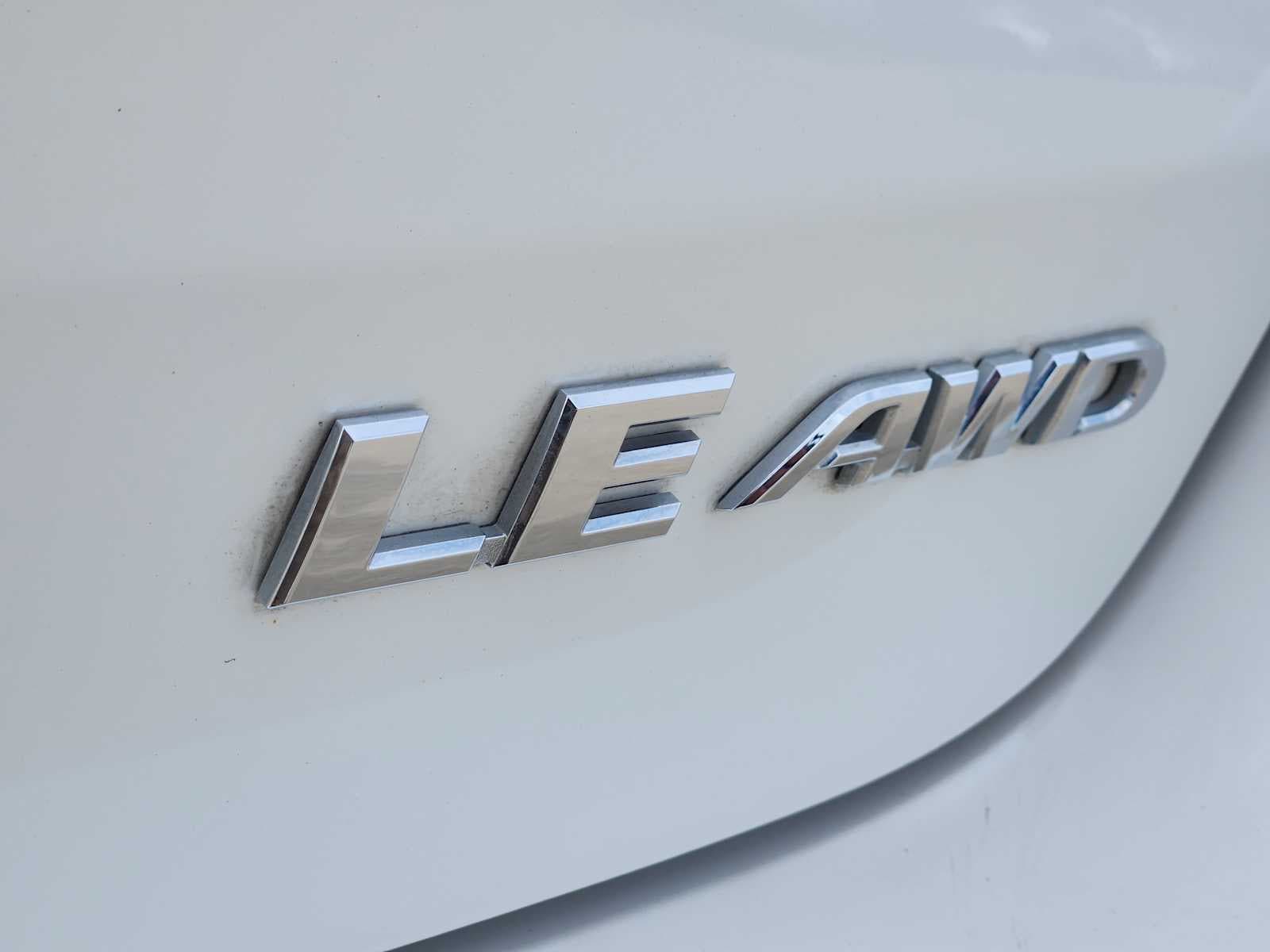 Thumbnail: 2017 Toyota Highlander - 7