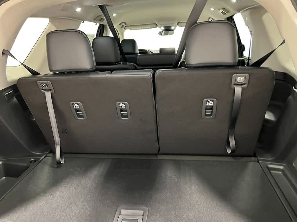 Thumbnail: 2025 Honda Pilot - 30