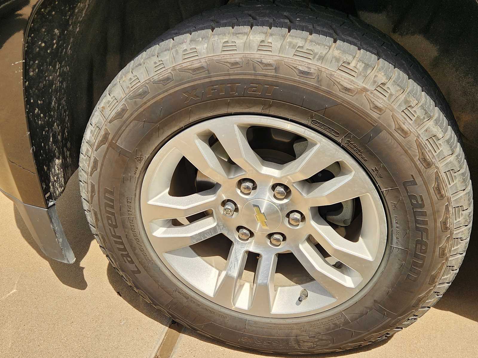 Thumbnail: 2017 Chevrolet Tahoe - 9