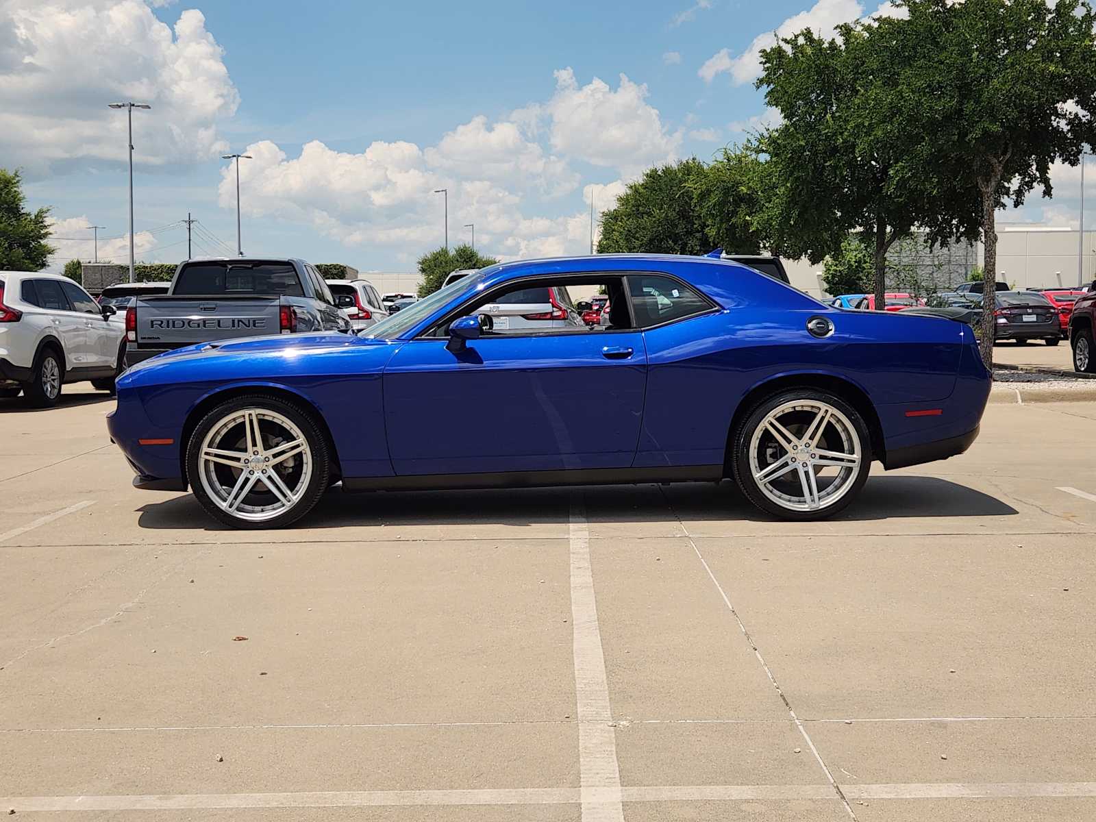 Thumbnail: 2021 Dodge Challenger - 3