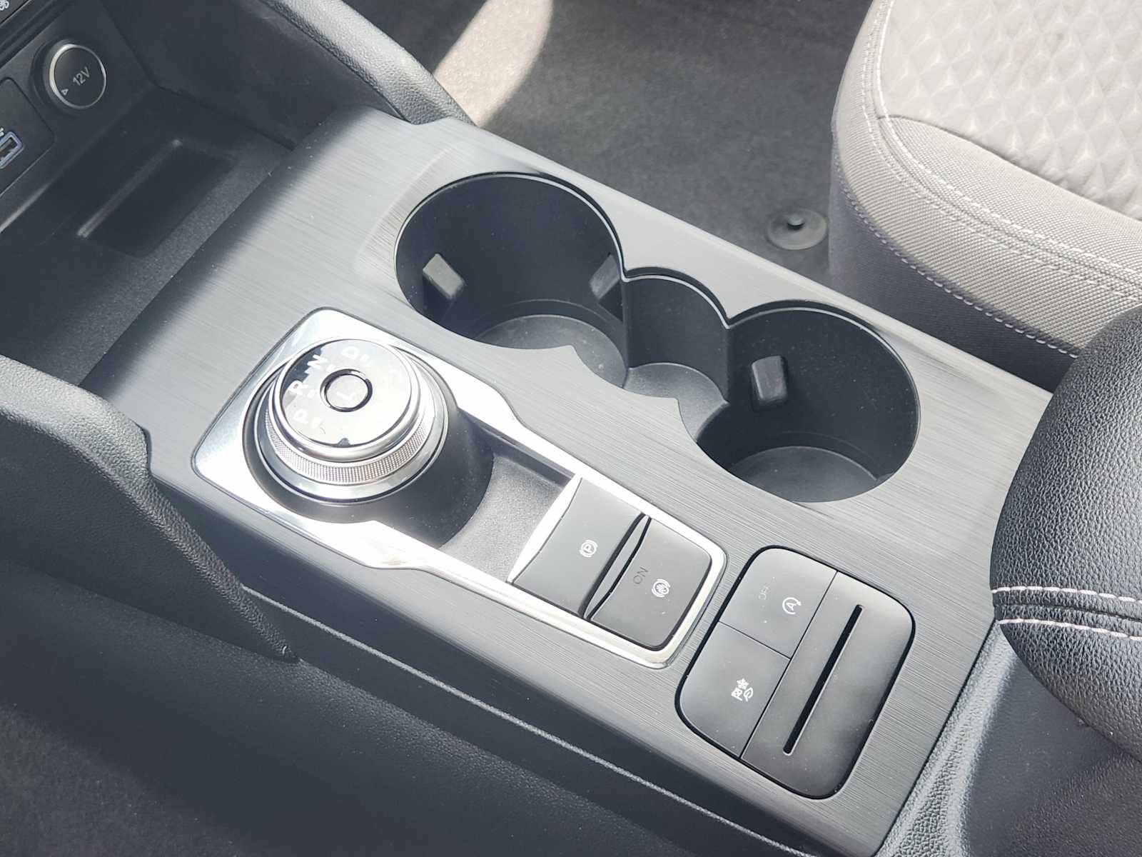 Thumbnail: 2021 Ford Escape - 17