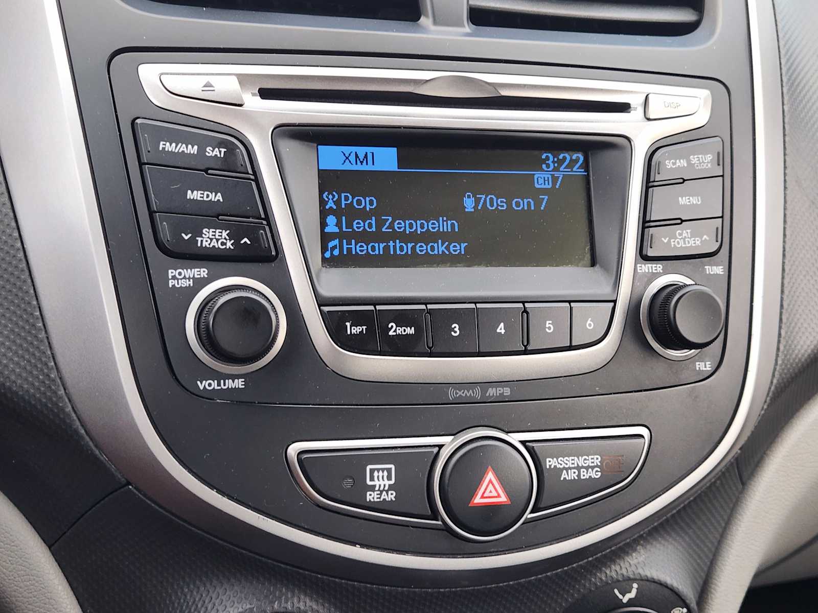Thumbnail: 2017 Hyundai Accent - 25