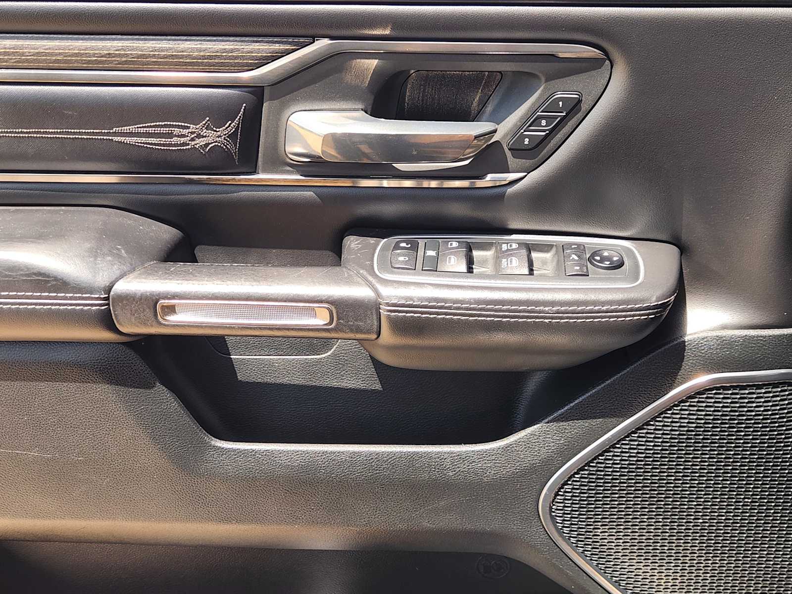 Thumbnail: 2021 RAM 1500 - 28