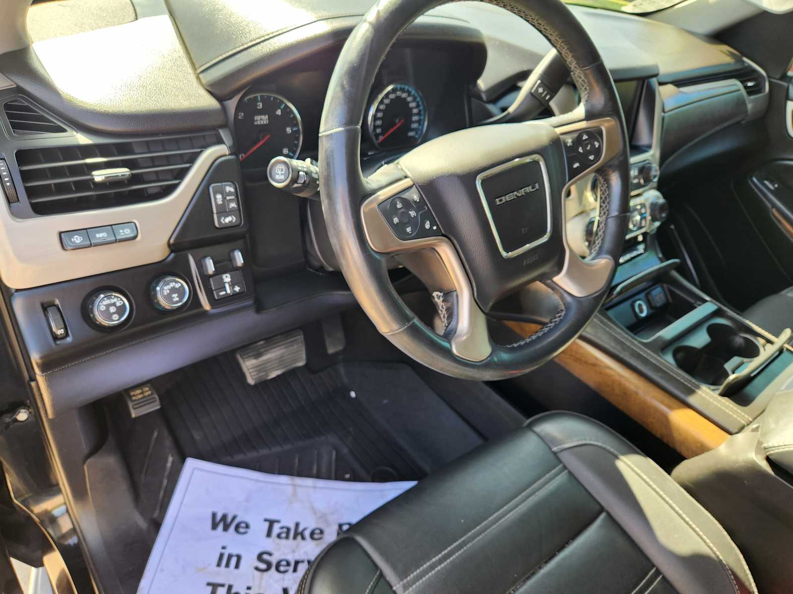Thumbnail: 2018 GMC Yukon - 8