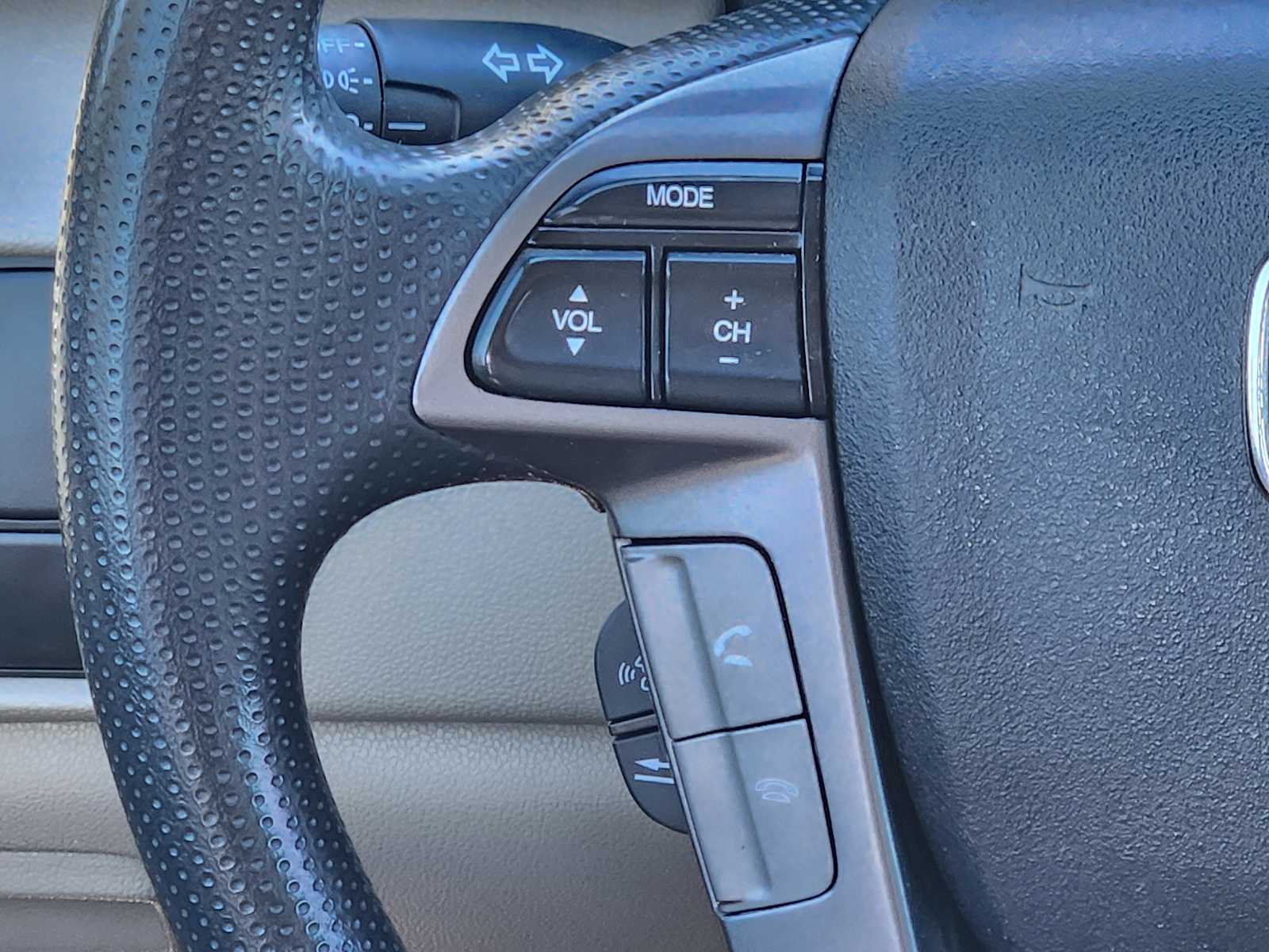 Thumbnail: 2013 Honda Odyssey - 30