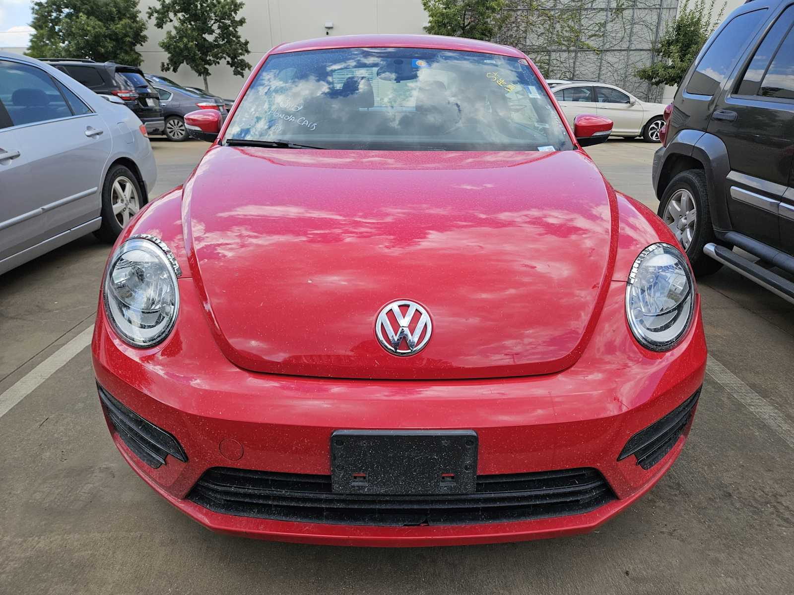 Thumbnail: 2019 Volkswagen Beetle - 2