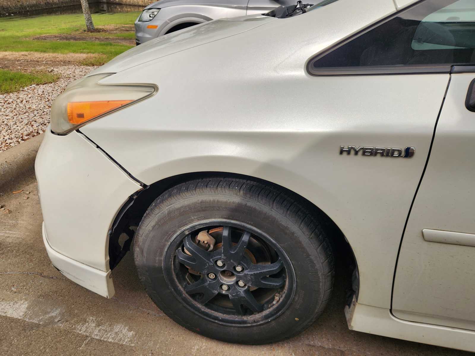 Thumbnail: 2012 Toyota Prius - 10