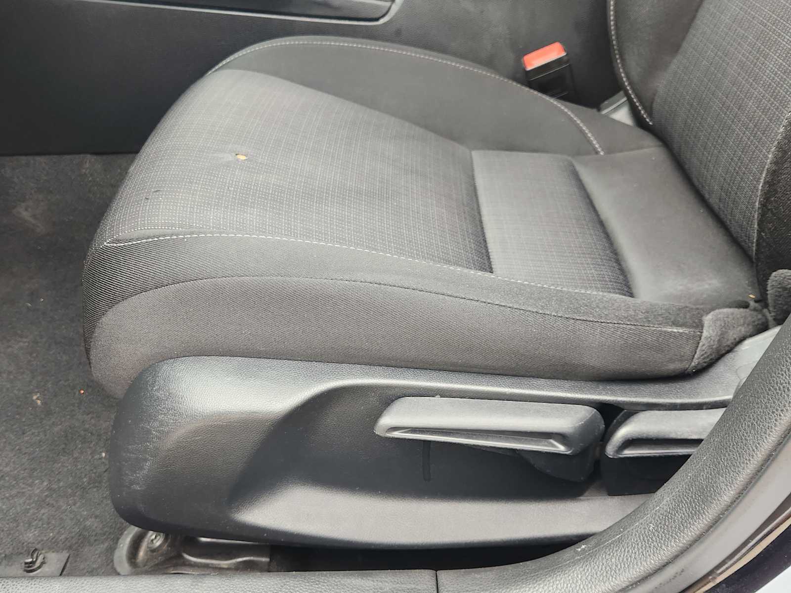 Thumbnail: 2023 Honda Civic - 30