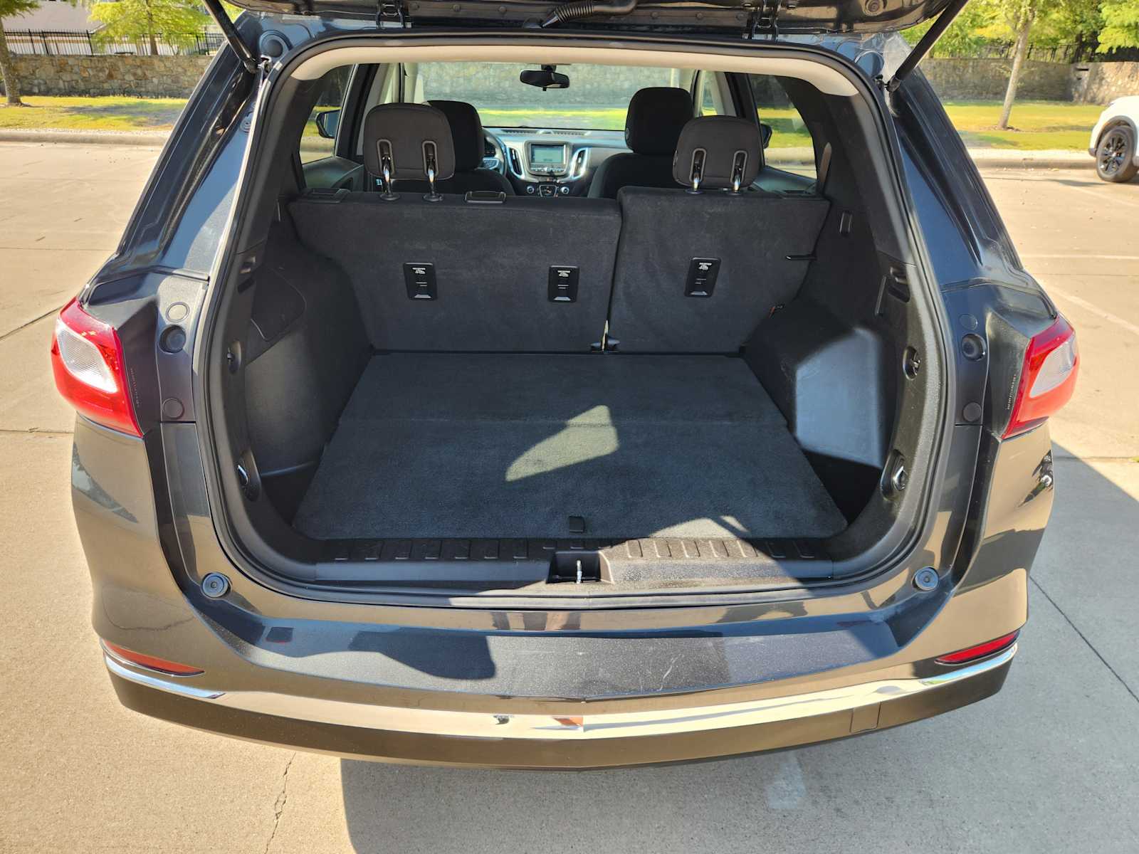 Thumbnail: 2018 Chevrolet Equinox - 19