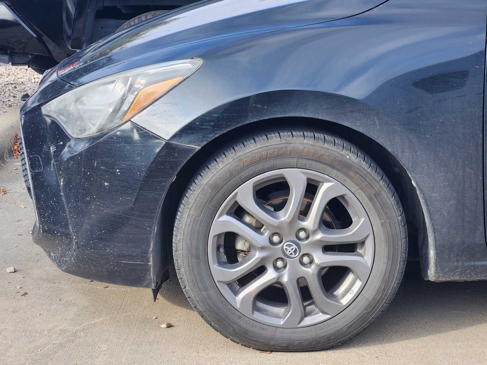 Thumbnail: 2019 Toyota Yaris - 11