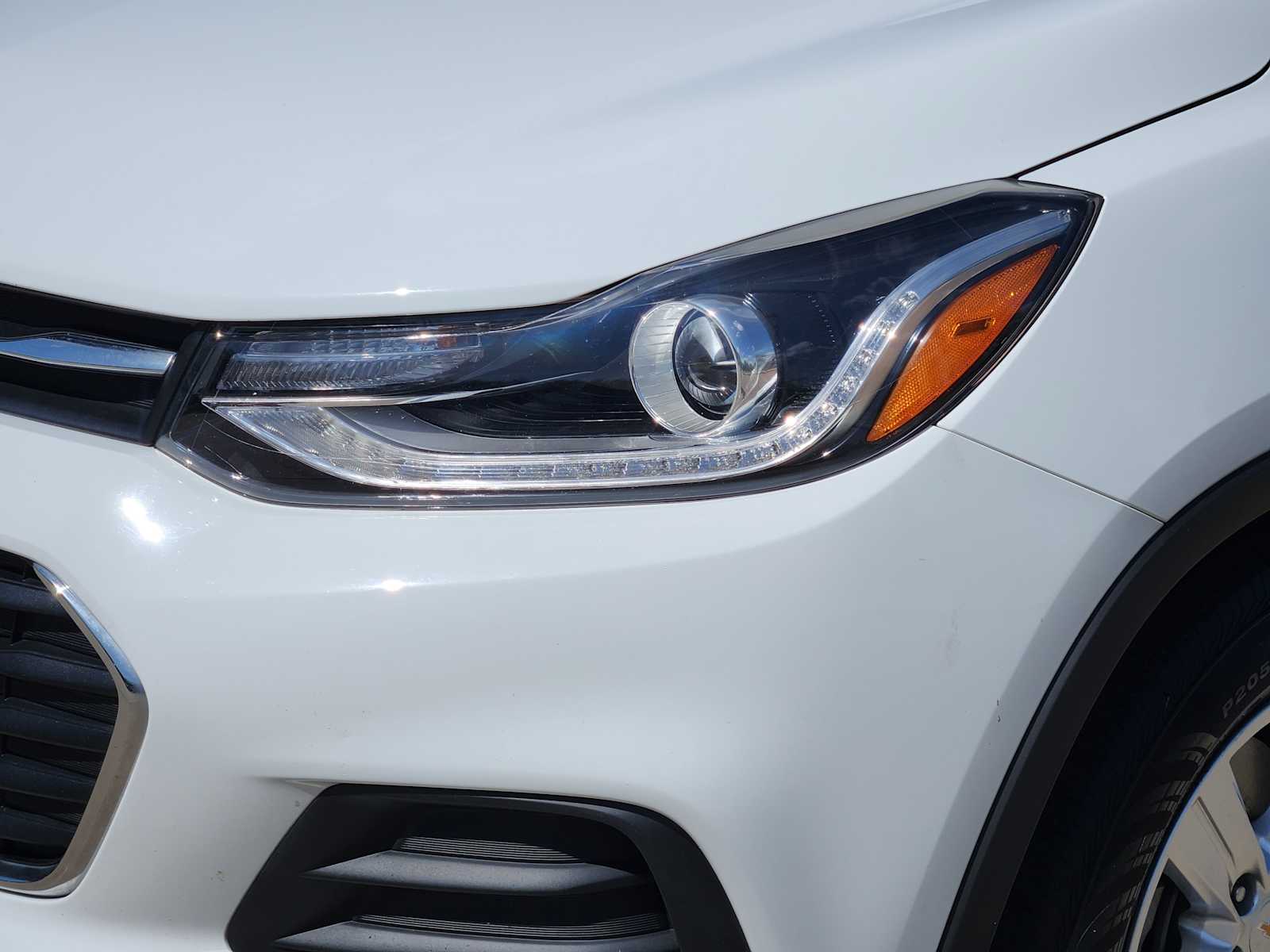 Thumbnail: 2020 Chevrolet Trax - 23