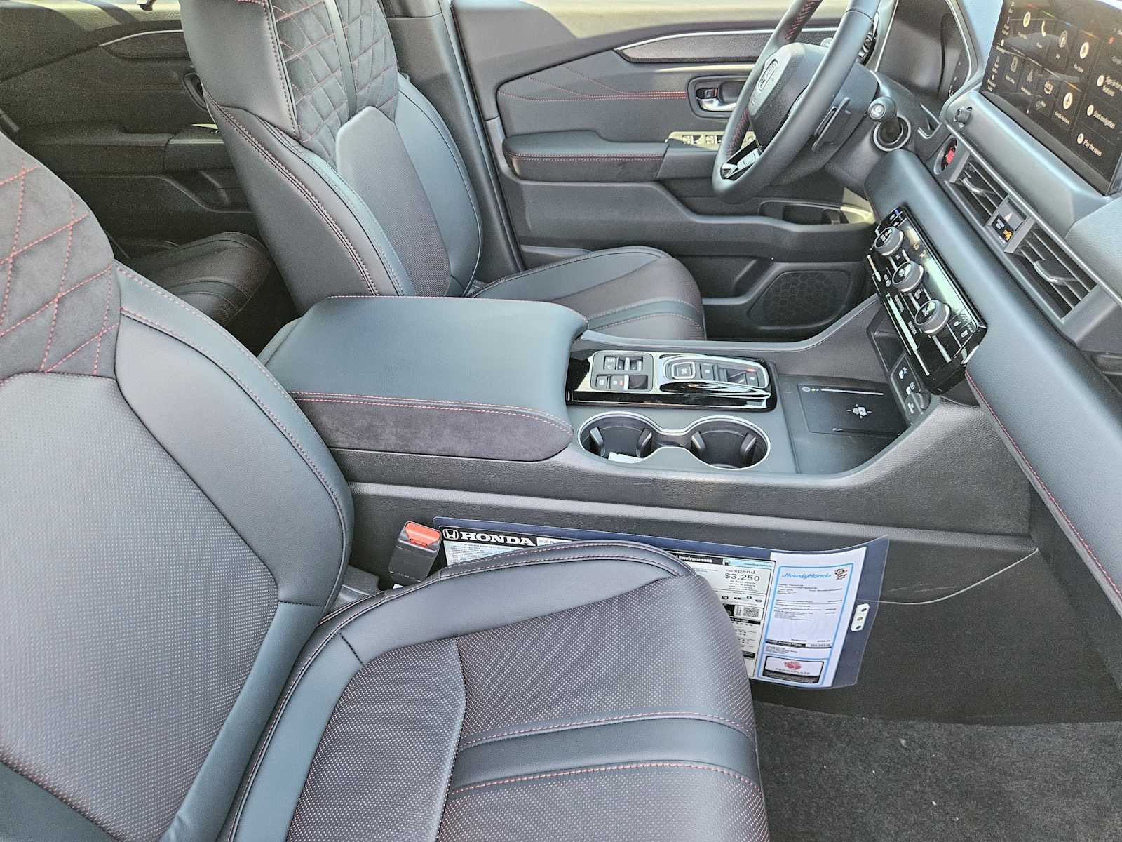 Thumbnail: 2026 Honda Pilot - 12