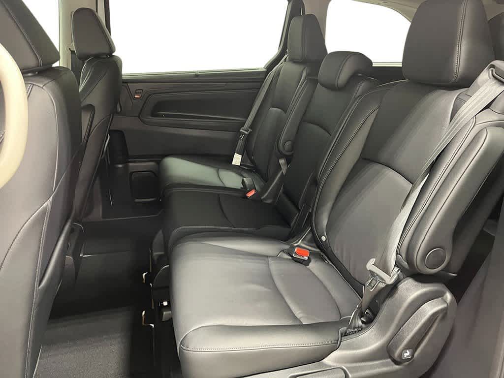Thumbnail: 2026 Honda Odyssey - 22