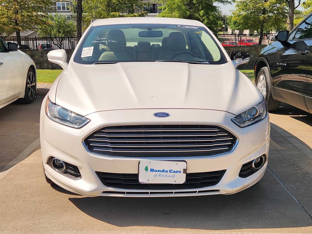 Used 2013 Ford Fusion SE Sedan