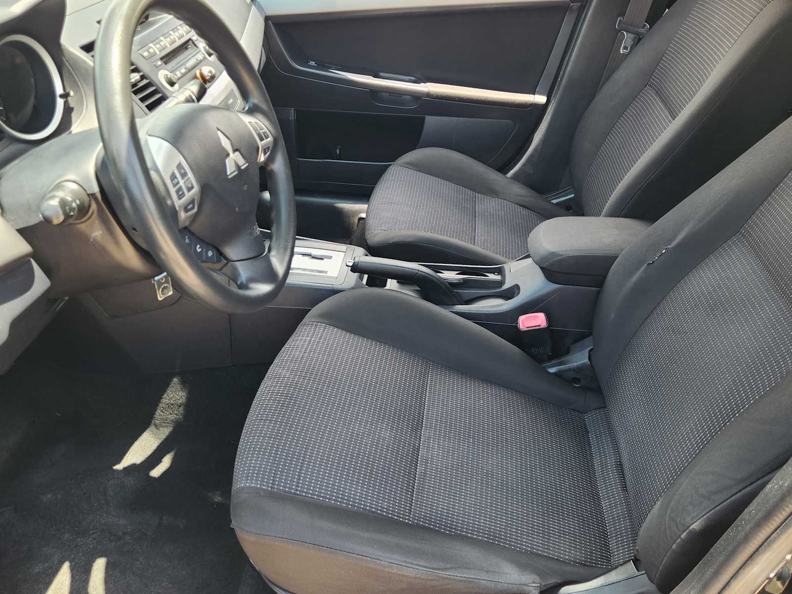 Thumbnail: 2011 Mitsubishi Lancer - 9