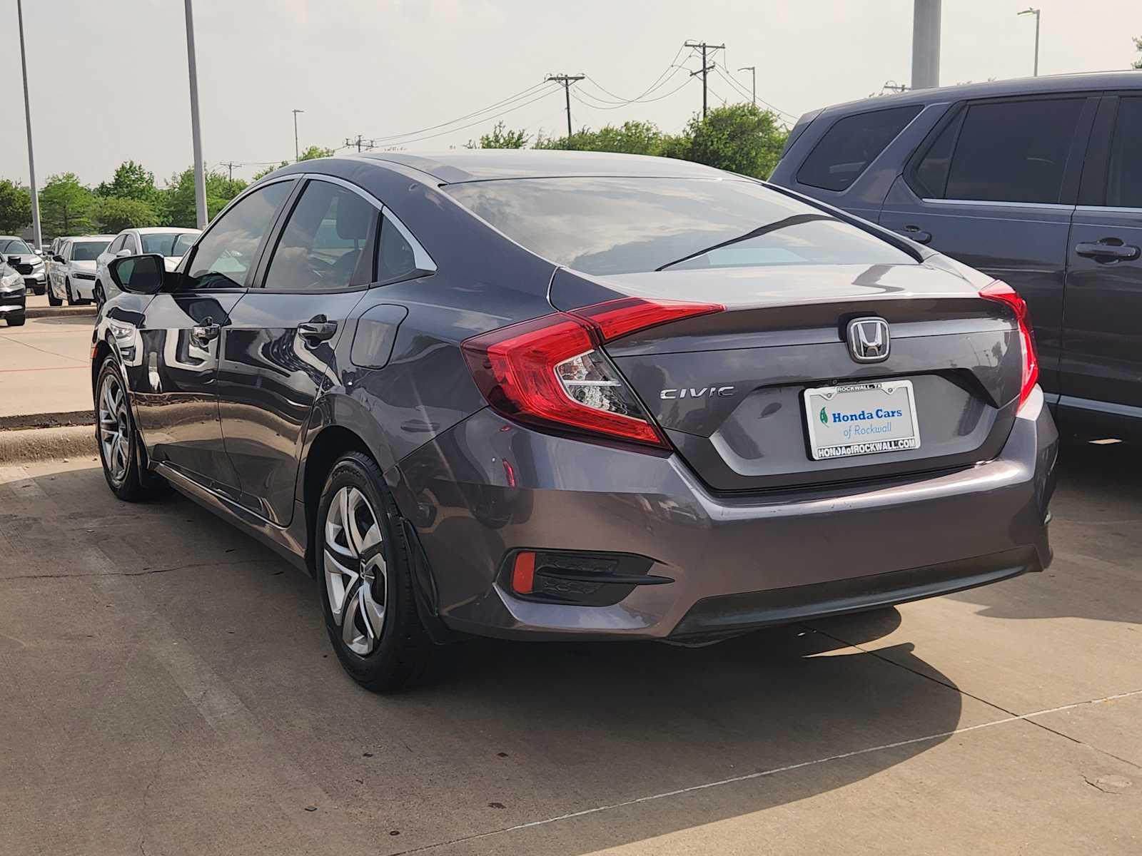 Thumbnail: 2016 Honda Civic - 6