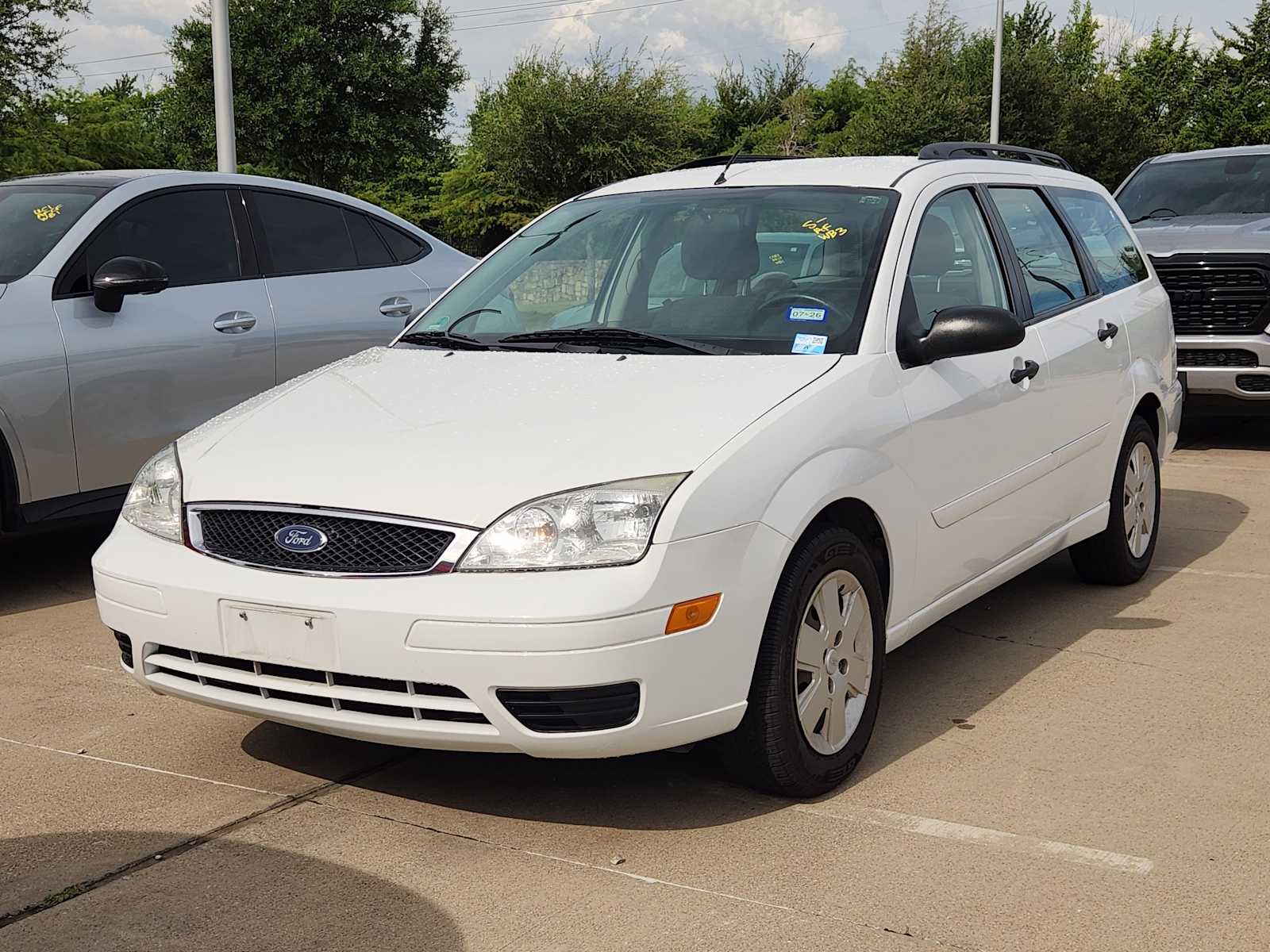 Thumbnail: 2006 Ford Focus - 1